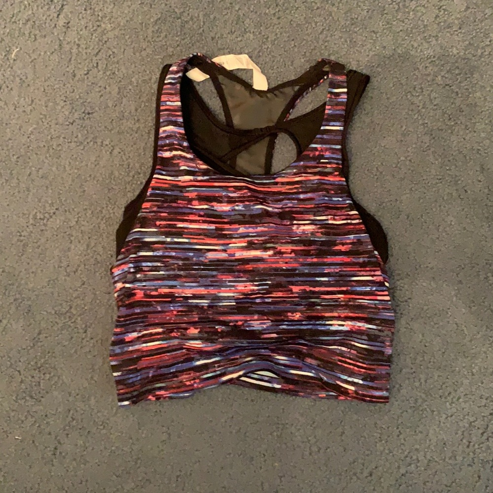 lululemon sports bra!
